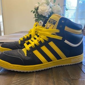 Adidas 'Top Ten' High Tops - Blue and yellow